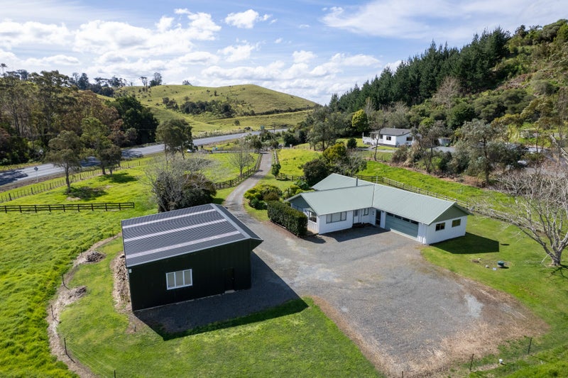Image 1 of 32