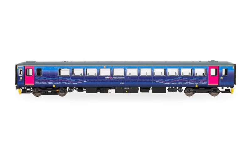 Hornby R30357 FGW - Class 153 NO. 153361 Carousel 1