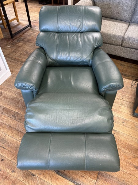 LA-Z-BOY Summit Leather Rocker/Recliner Carousel 2