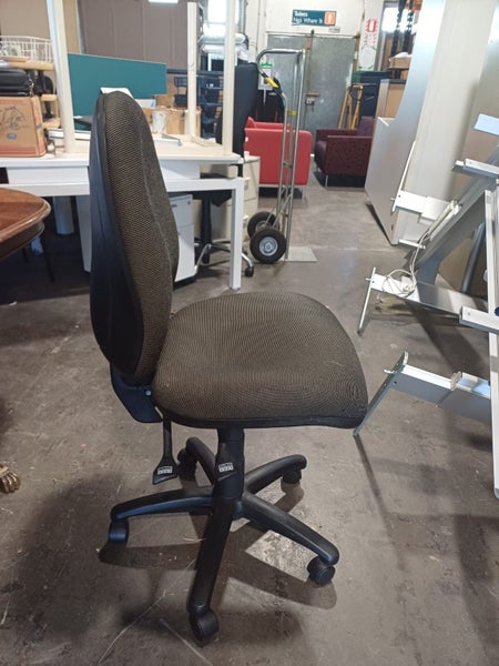 Office Chair Carousel 2