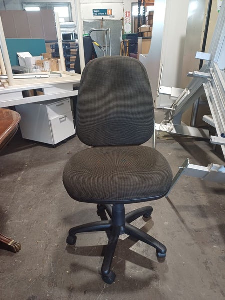 Office Chair Carousel 1