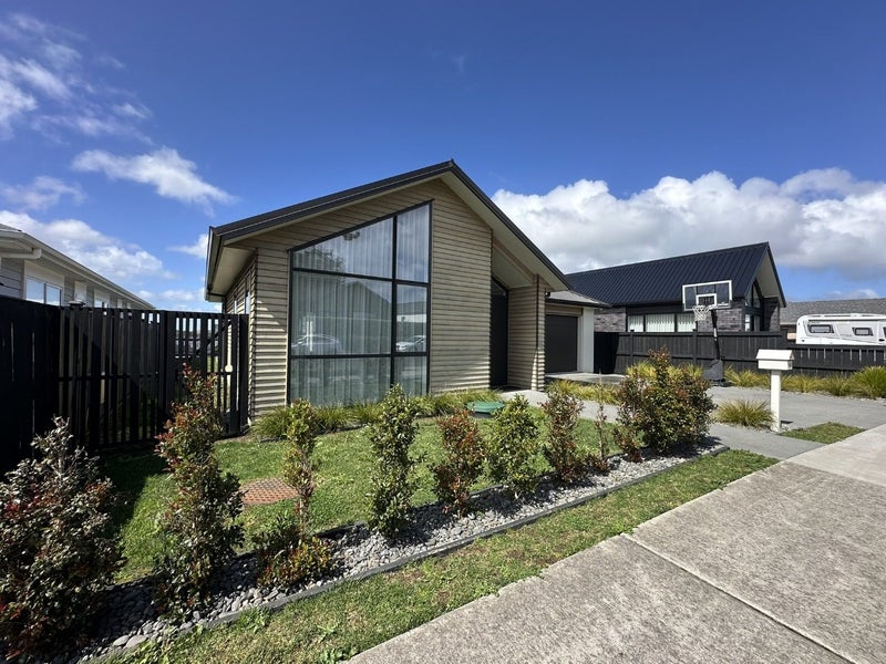 Image 1 of 15