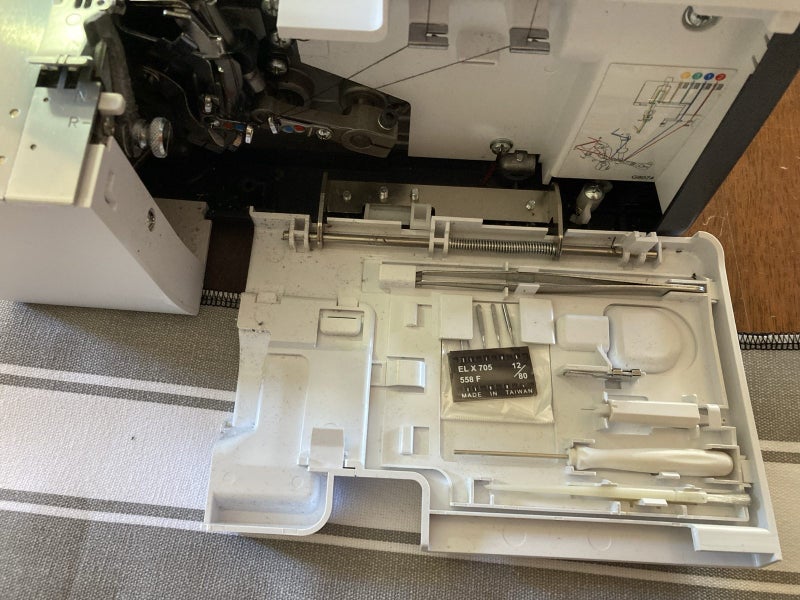 Bernette Funlock B44 overlocker63963982014466111