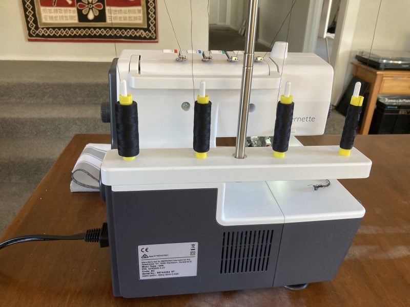 Bernette Funlock B44 overlocker63963982014466113