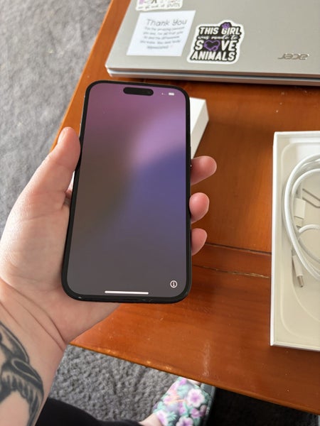 iPhone 16 128GB63782632332802110