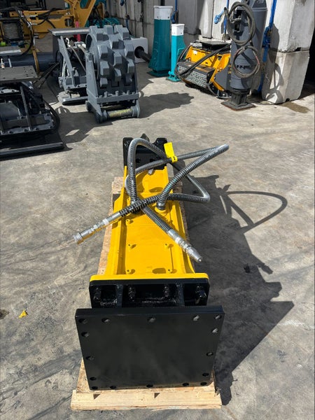 rock breaker- 12t-15t63776137678465113