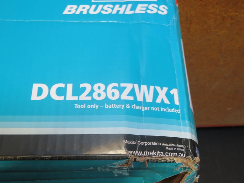 MAKITA 18V LXT Brushless Cyclone Stick Vacuum SKIN ONLY Carousel 2