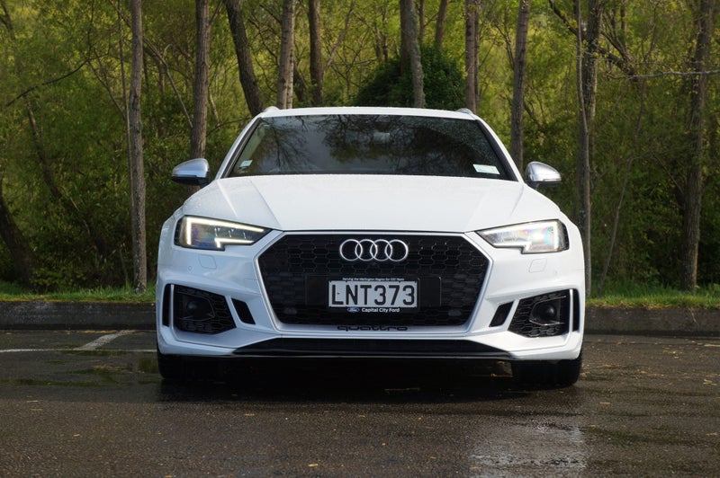 2018 Audi RS4 Rs 4 Avant 2.9pt/4wd63776437320066112