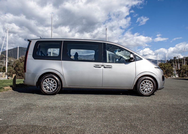 2024 Hyundai Staria 2.2DT/8AT63776842556033111