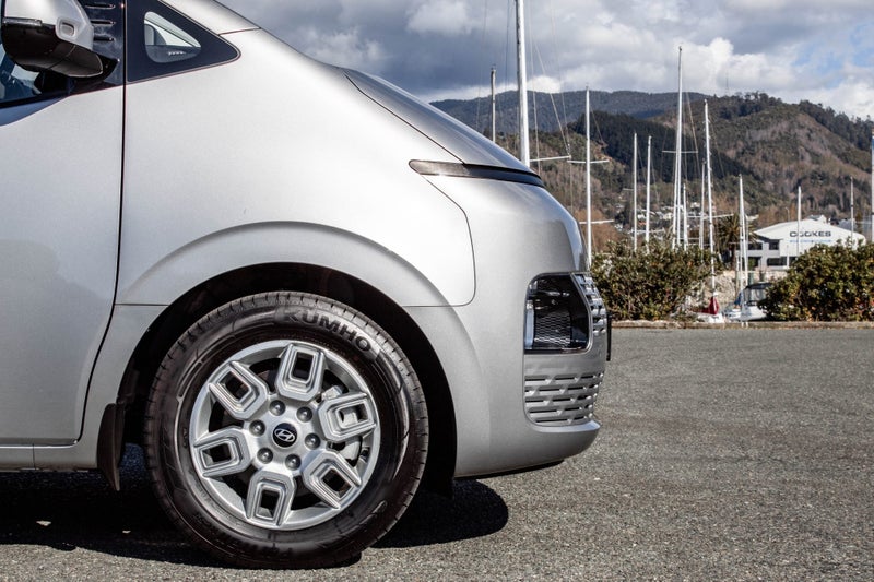 2024 Hyundai Staria 2.2DT/8AT63776842556033112