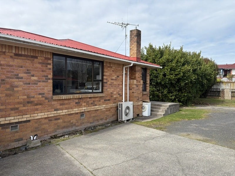 Image 1 of 10
