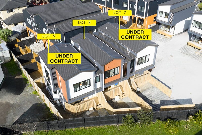 Image 2 of 30