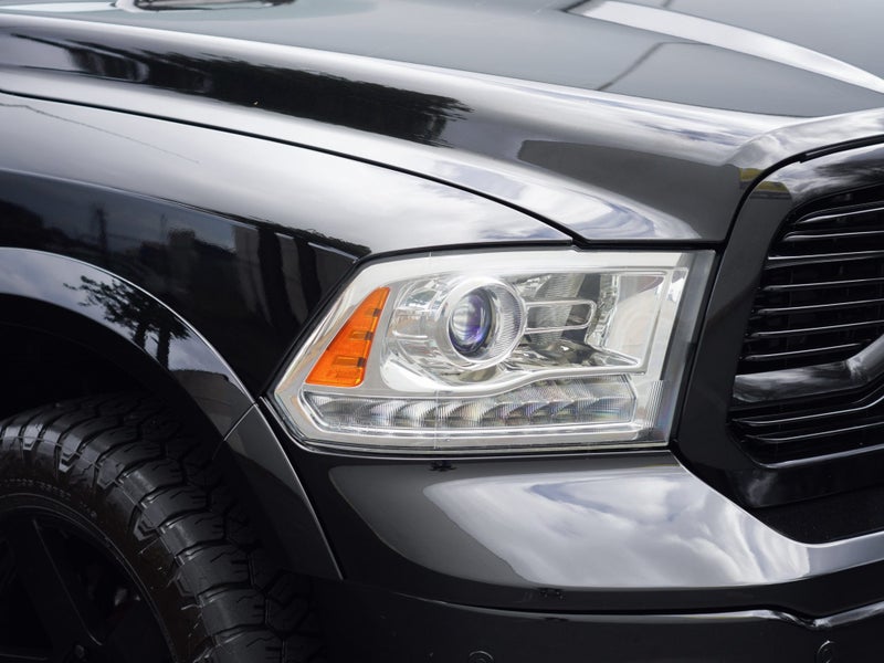 2020 Ram 1500 Laramie Petrol Std 5.7 V863785179901186113