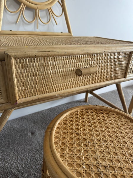 Kids rattan Table & chair with mirror Carousel 2