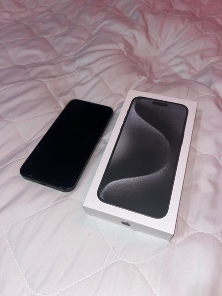 iPhone 15 Pro Max (Flawless)64208137105411110