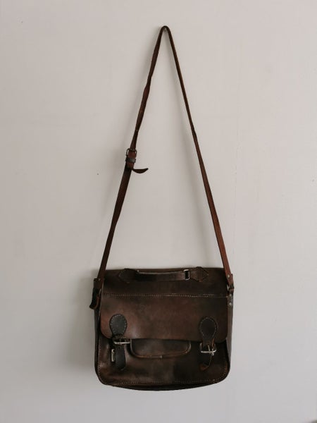Vintage Genuine Leather Satchel / Messenger Bag Carousel 1