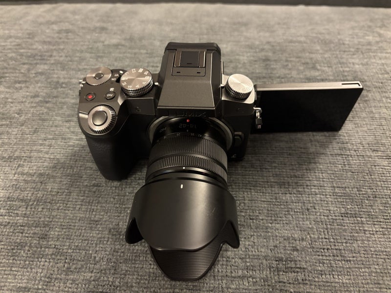 Panasonic Lumix G7 4K Mirrorless Camera + 14-42mm + 128GB63877700965250112