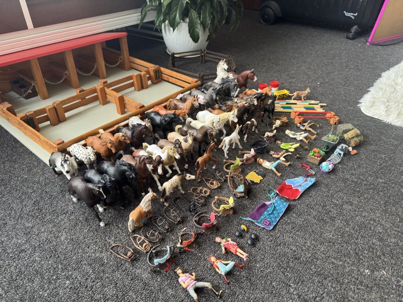 Schleich Horse Mega Bulk Bundle Carousel 1