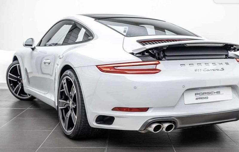 2016 Porsche 911 Carrera S63797104876674111