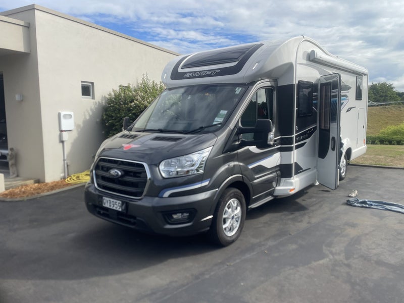 Swift 584 202463797005750018111