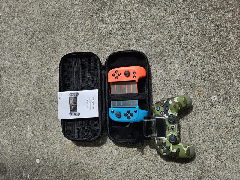 Gaming controllers Carousel 1