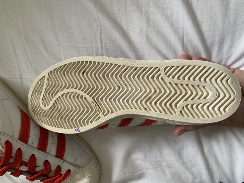 Adidas Chinese dragon kicks Carousel 6