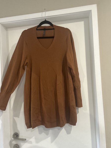 Jumper in Cinnamon Carousel 2