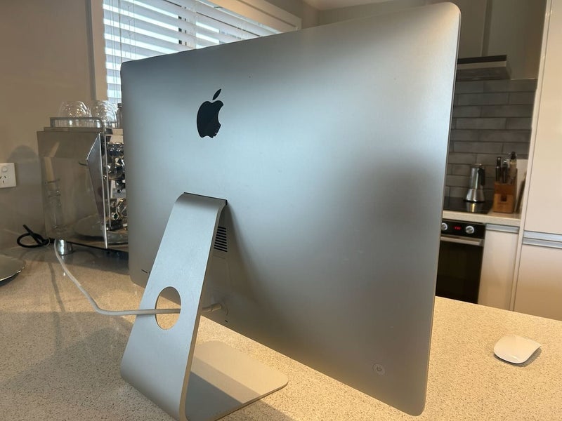 imac 27"63798939878017112