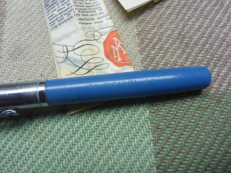 Awesome Old Vintage Boxed Platignum De Luxe Fountain pen Carousel 2