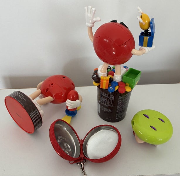 M&Ms Dispensers Carousel 2
