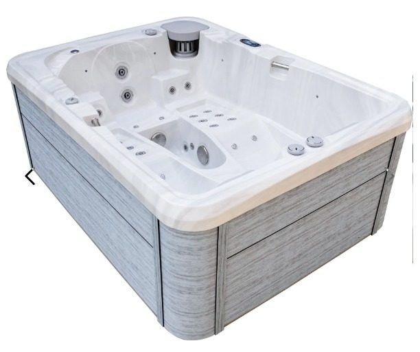 Haast 3 Person Spa HALF PRICE (must end 30th Sep)63920262546306111