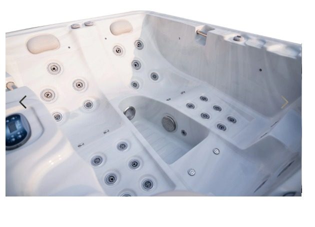 Haast 3 Person Spa HALF PRICE (must end 30th Sep)63920262546306113