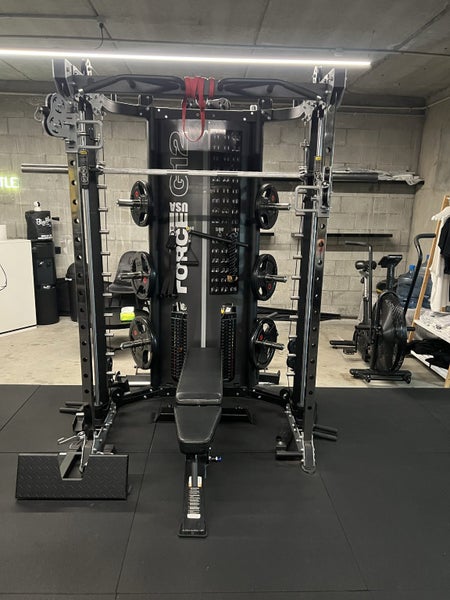 Force USA G12 multi station Carousel 1