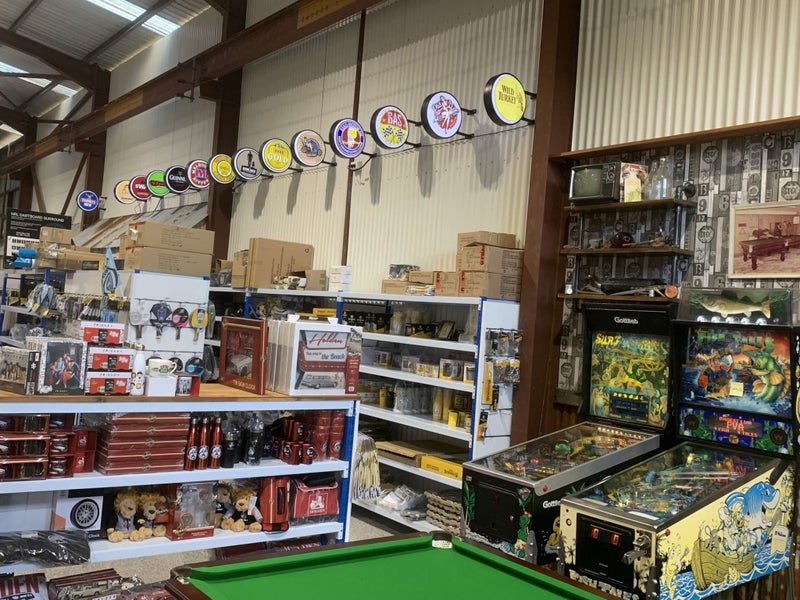 Toadfish Non Tipping Insulated Can and Bottle Cooler Pink Beer Stubbie Holder Carousel 16