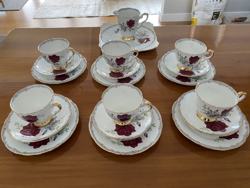 “Roses to Remember “ Royal Stafford Bone China tea set Carousel 2