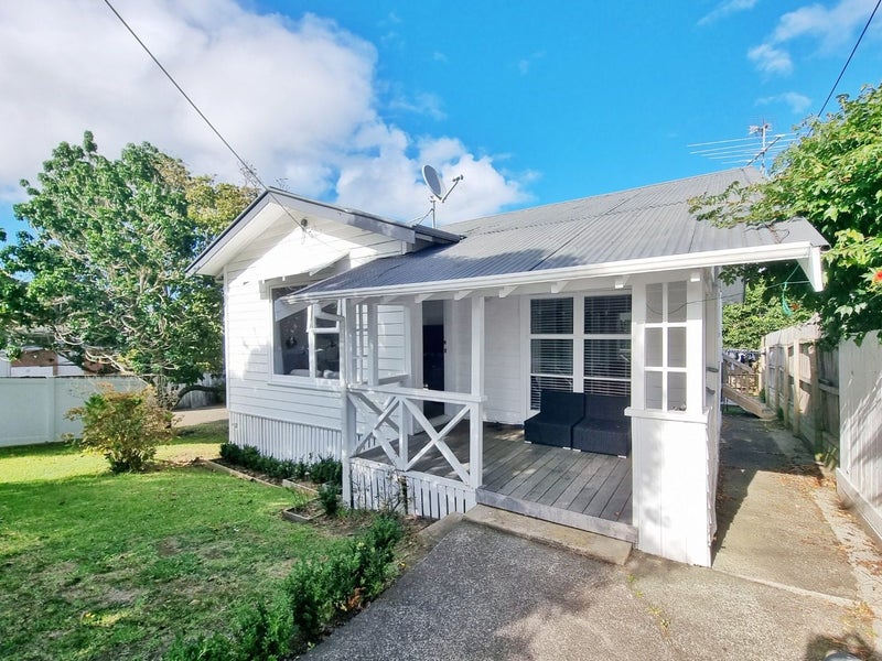 Image 1 of 11