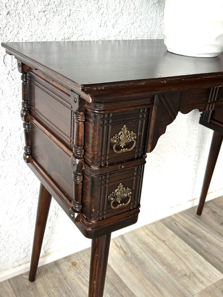 Vintage Side Table Carousel 2