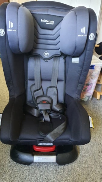 Infasecure Atlas pro car seat Carousel 2