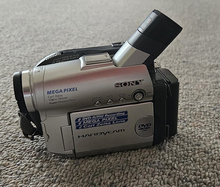 SONY HANDYCAM Carousel 1