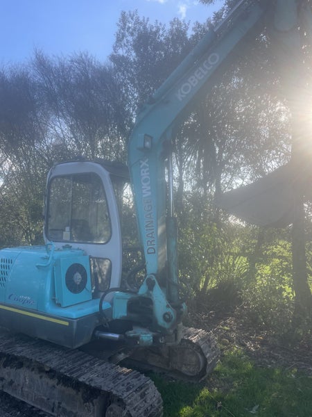 Kobelco SKO45 Carousel 2
