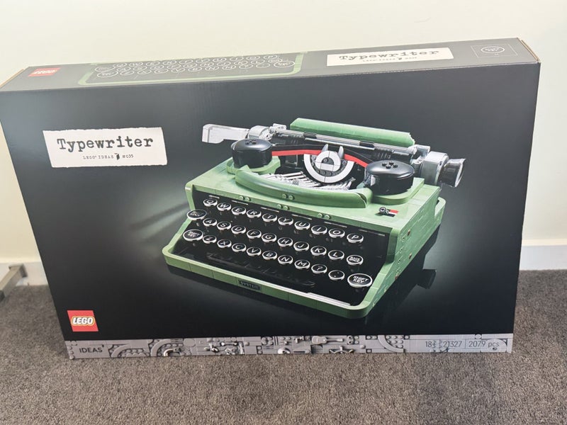 LEGO typewriter: brand new63898237227777110