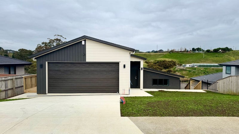Image 1 of 20