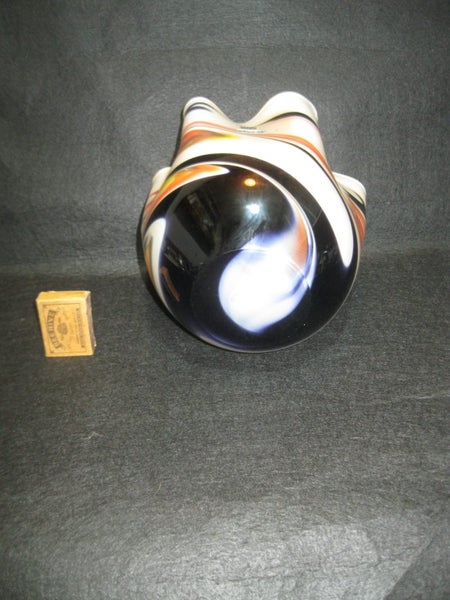 Hineri Art glass vase Carousel 5