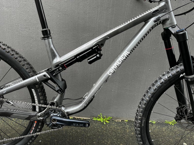 Flash Commencal Meta AM 2963811675860609112