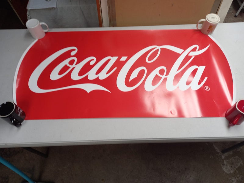 coca cola banner Carousel 1