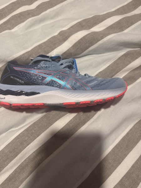 ASICS nimbus Carousel 6