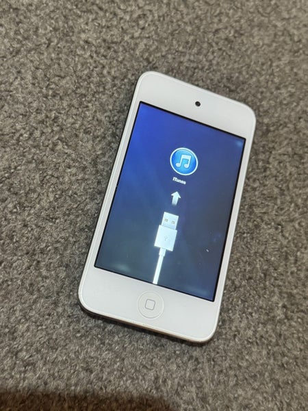 iPod 4th gen for parts Carousel 2