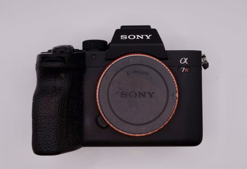 Sony A7R IV (Alpha 7R IV) Full Frame Mirrorless Camera + Box & Charger63816919925251110