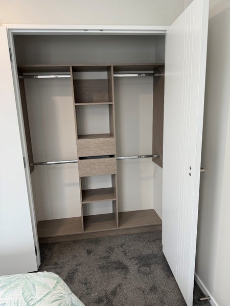 Royal Oak, 5 bedrooms64426354570499111