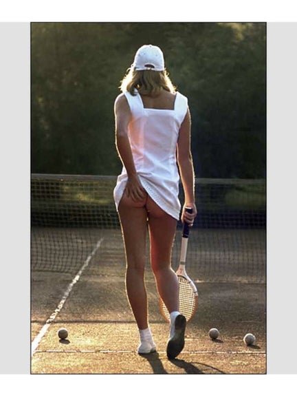 Classic Tennis Girl - Wooden Poster Carousel 1
